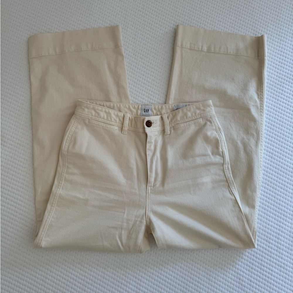 Gap High Rise Wide Leg Crop Pant in Bone Size 2